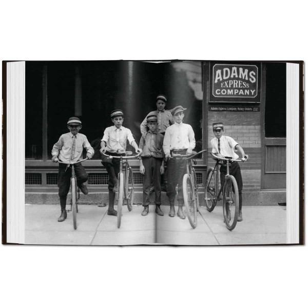 LEWIS W.HINE AMERICA AT WORK 