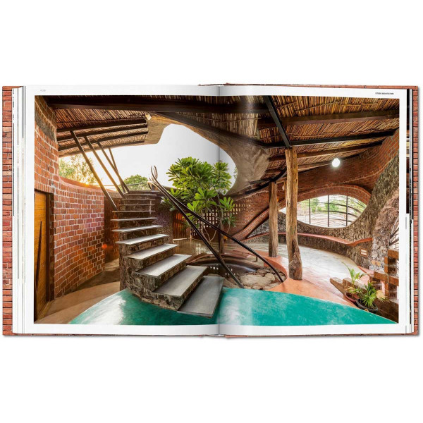 100 CONTEMPORARY BRICK BUILDINGS 