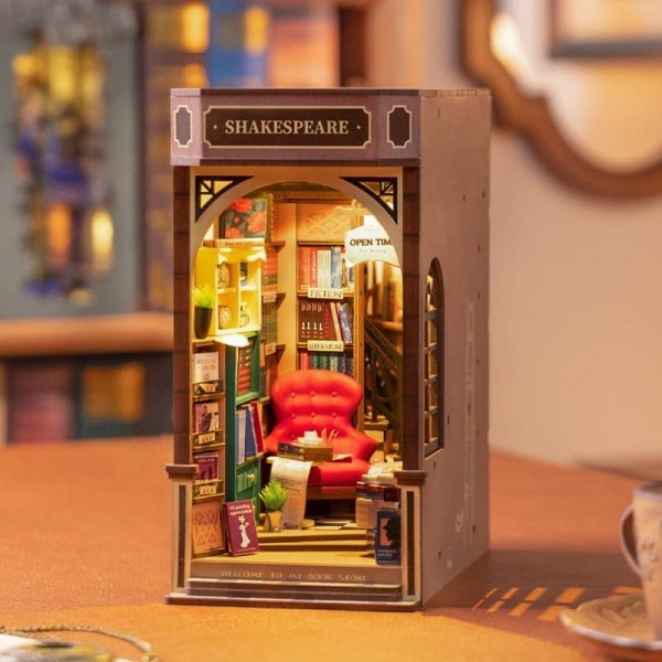 3D drvene puzzle/držač za knjige BOOKSTORE 