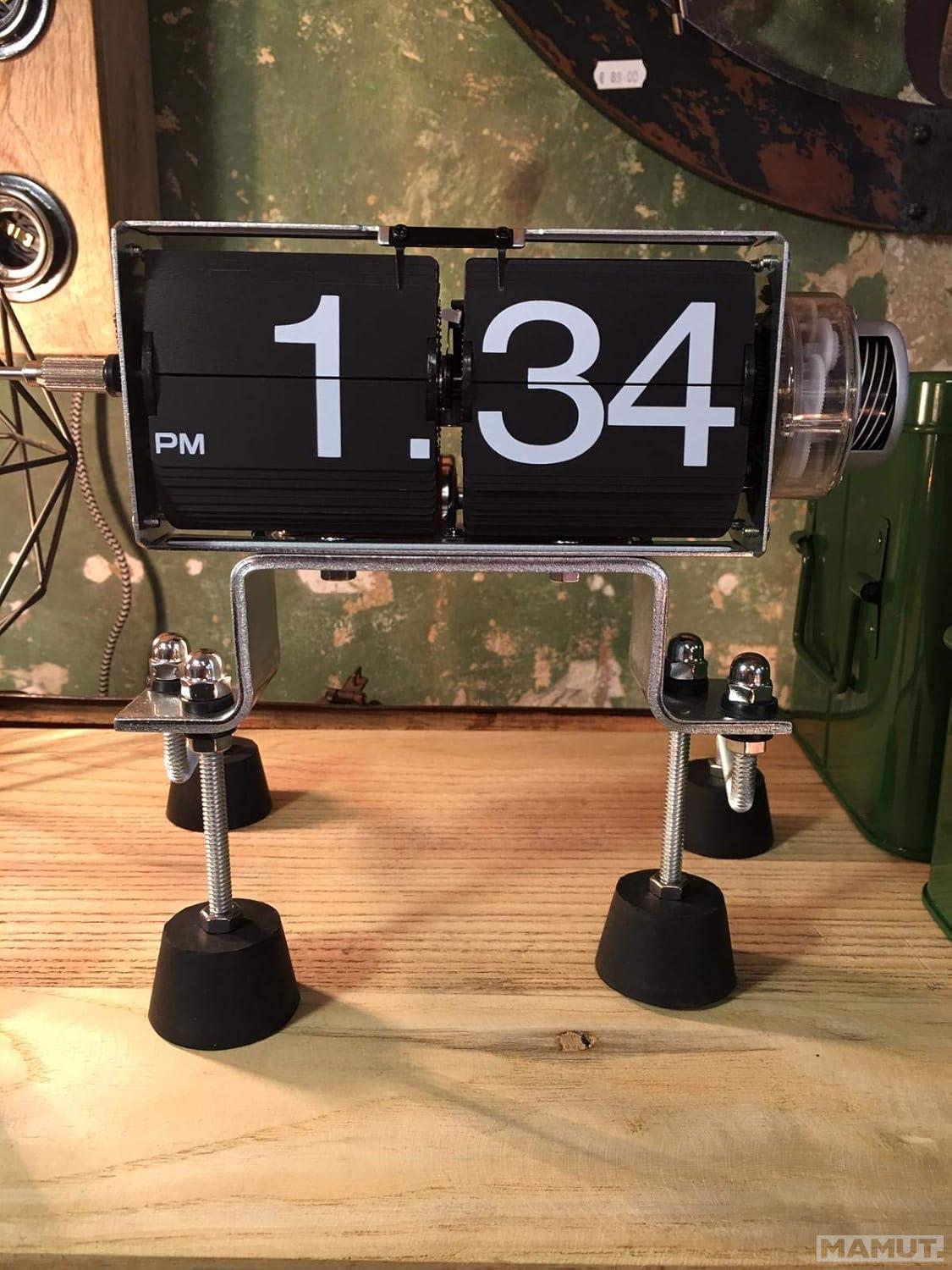 Retro stoni sat sa pokretnim brojevima 