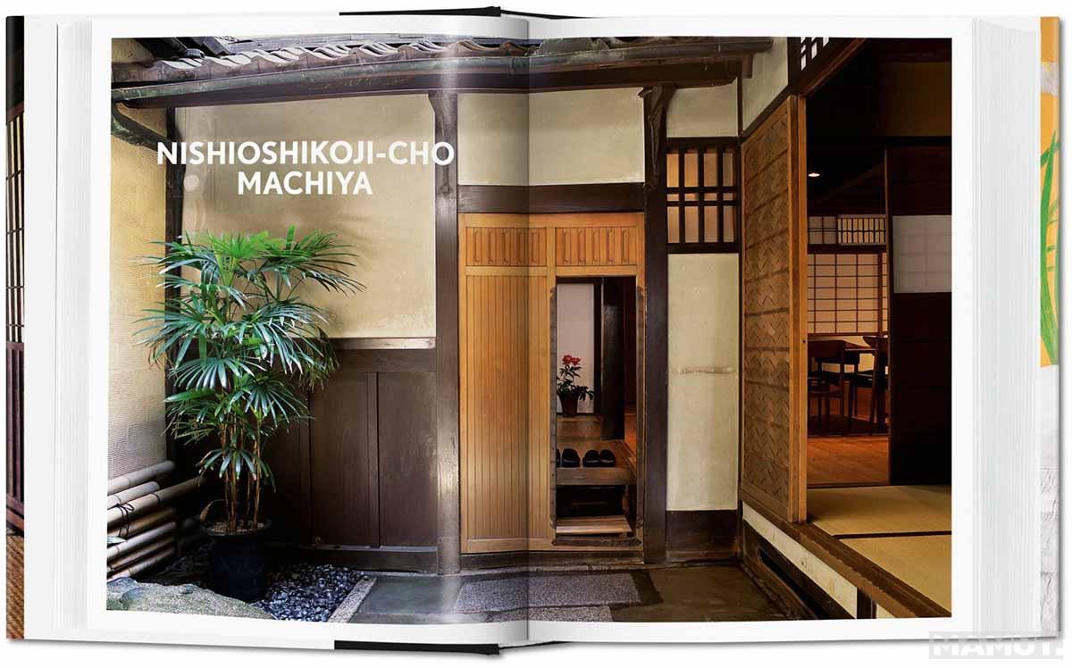 LIVING IN JAPAN 
