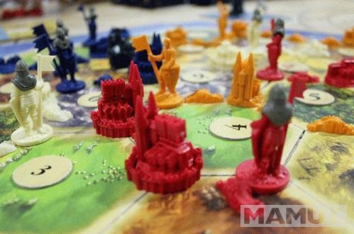 Strateška igra CATAN GRADOVI I VITEZOVI 