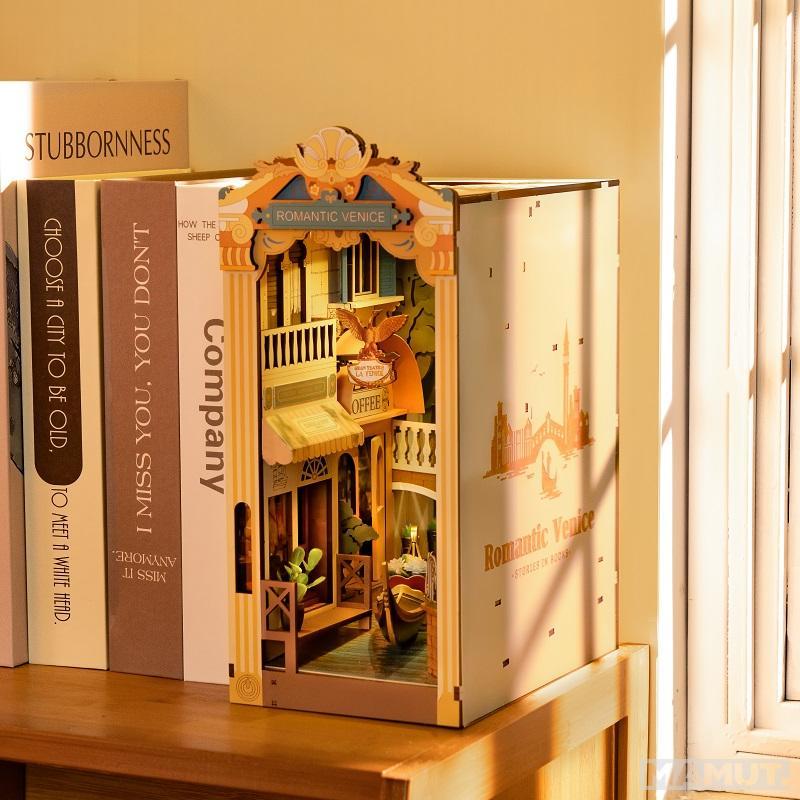 3D drvene puzzle/držač za knjige ROMANTIC VENICE 