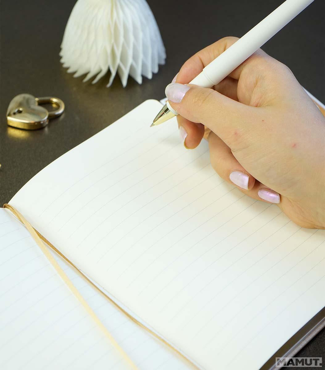 Dnevnik sa ključem HUSH HUSH Gold, 160 st. Na linije 